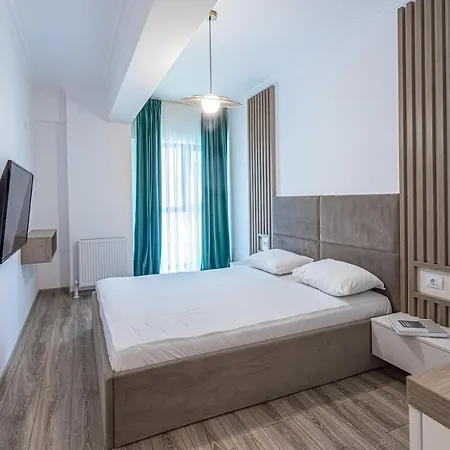 Eva Solid Mamaia