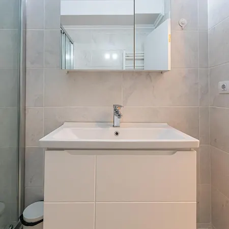 Eva Solid Appartement Mamaia